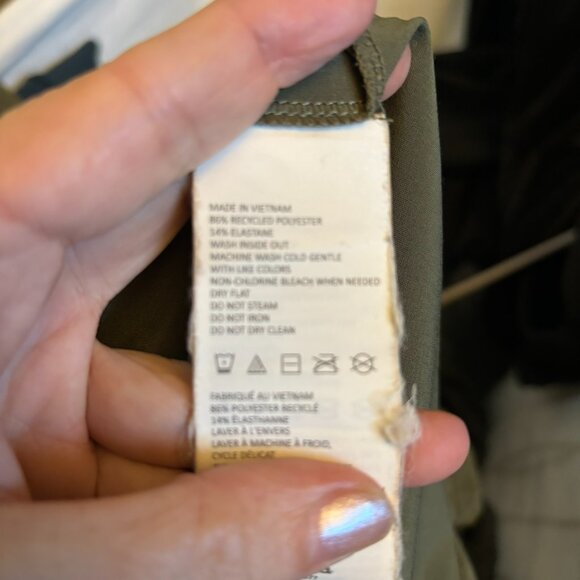 Short Sleeve PRANA snap front dress so cute!  Army Green - Picture 9 of 9